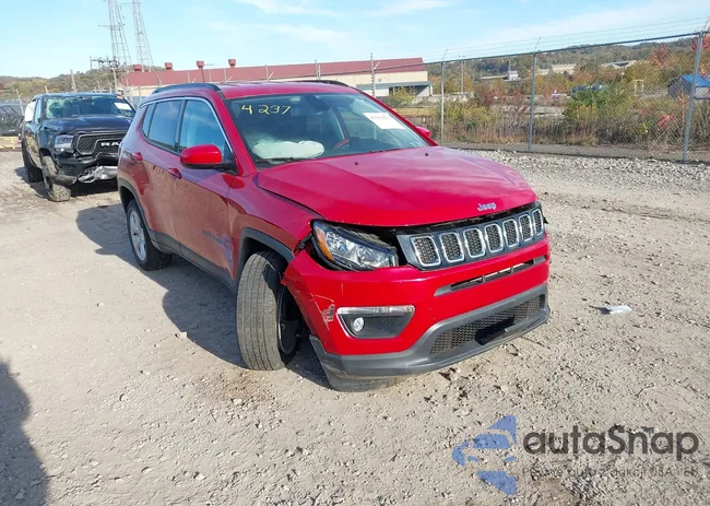 3C4NJDBB1KT704237: 43522590