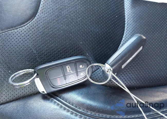 1C4PJMDX9KD217472: 43522610