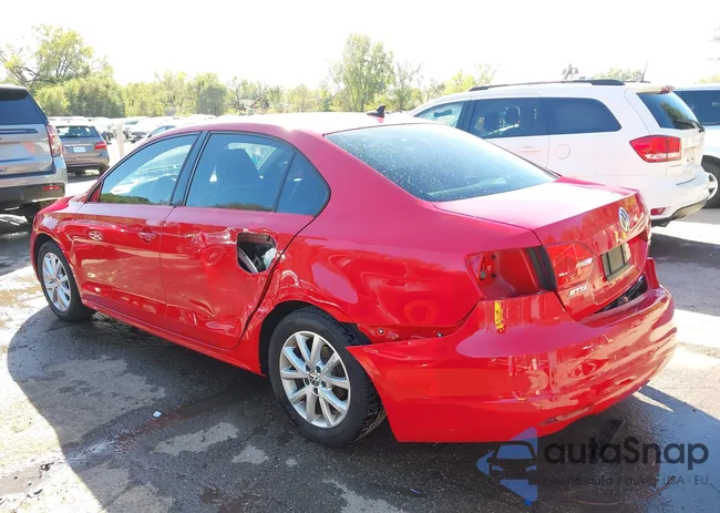 3VWD17AJ8EM384500: 43522679