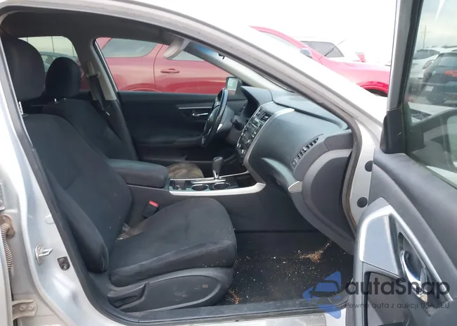 1N4AL3AP9EC405844: 43522801