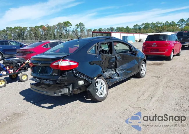 3FADP4BJ2KM159022: 43522886