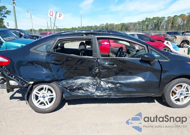 3FADP4BJ2KM159022: 43522886