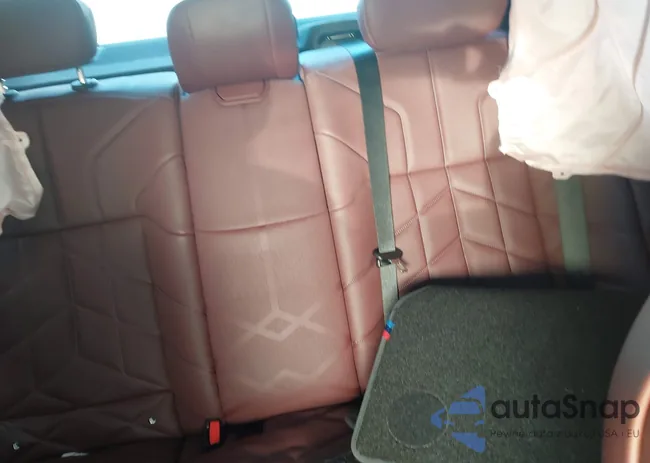 WBA33EJ03RCS73099: 43522976