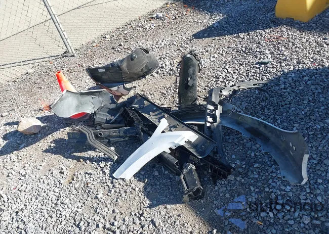 KMHEC4A40BA008033: 43522979