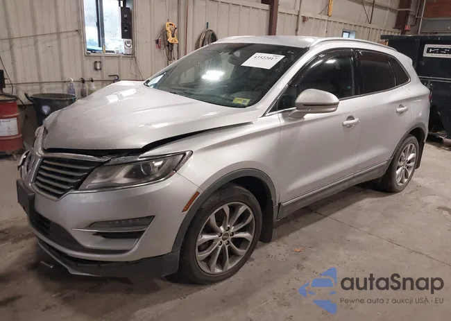 5LMTJ2AH7FUJ14047: 43522017