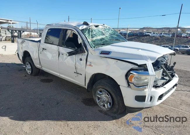 3C6UR5DL8MG628468: 43522096