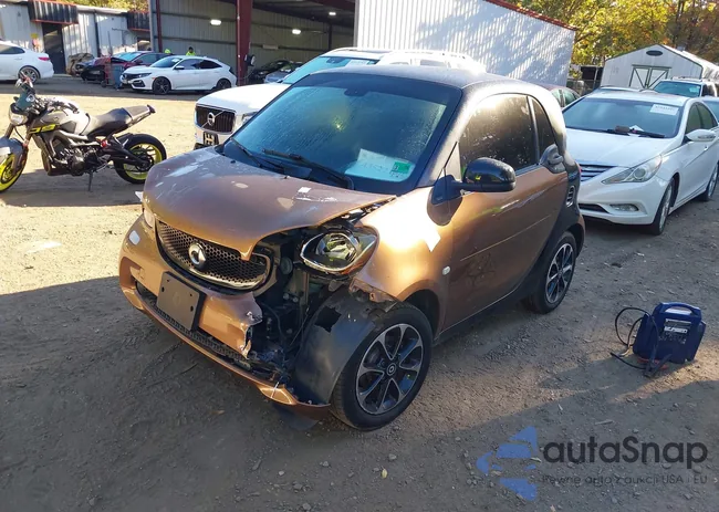 WMEFJ5DA0GK052199: 43522100