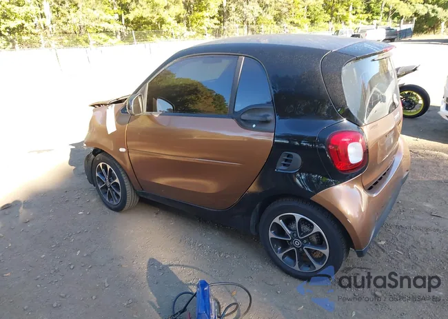 WMEFJ5DA0GK052199: 43522100