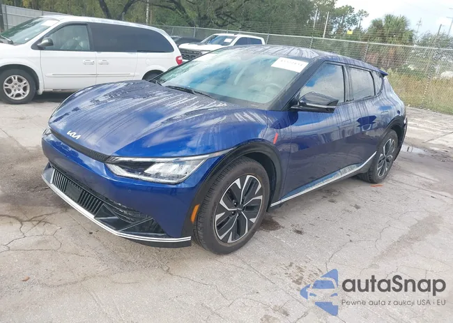 KNDC34LA6R5213793: 43522134