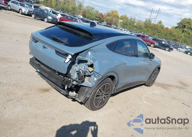 3FMTK3SU7RMA23712: 43522188