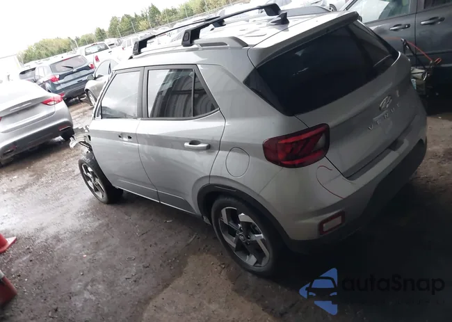 KMHRC8A31MU086869: 43522208