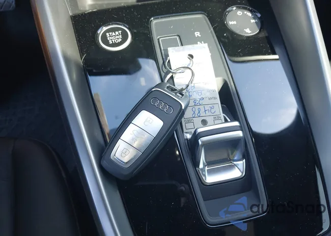 WAUHUDGY7PA132264: 43522233