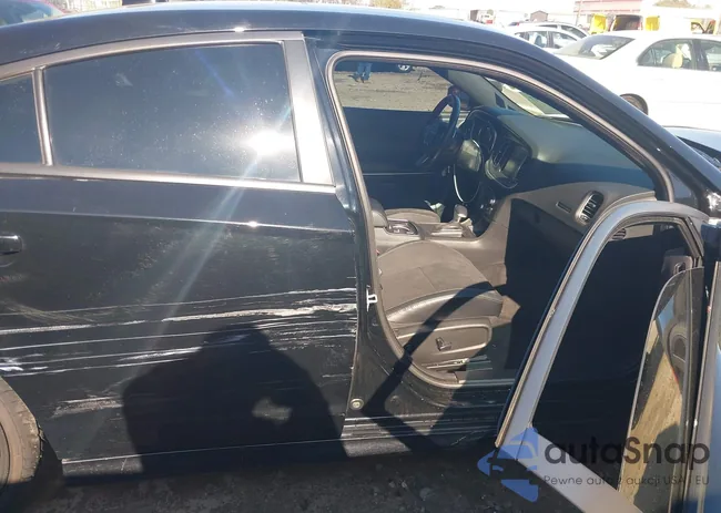 2C3CDXGJ3GH143382: 43522247