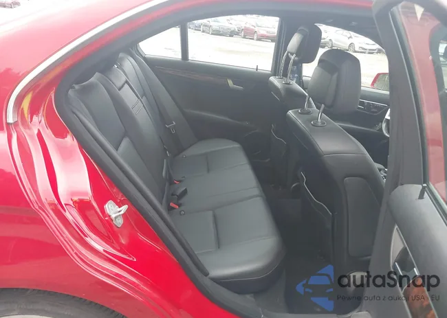 WDDGF8AB1DR246784: 43522371