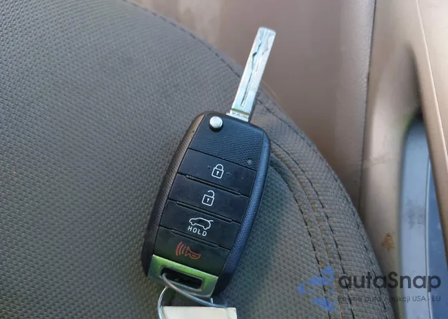 KNDPBCAC9E7628415: 43522379