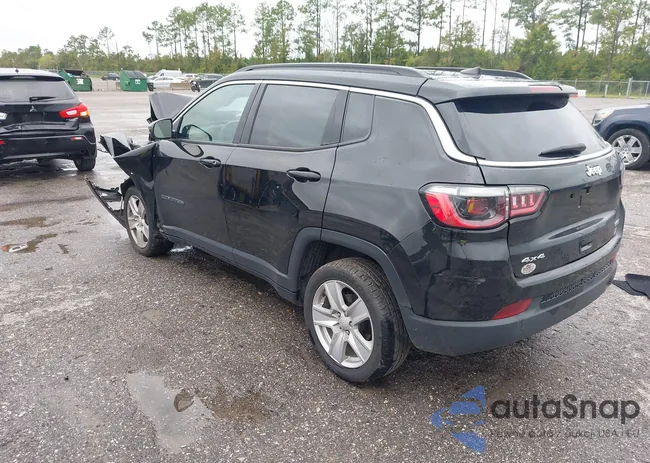 3C4NJDBB1NT228740: 43523637