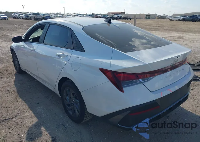 KMHLM4DG8RU639518: 43523657