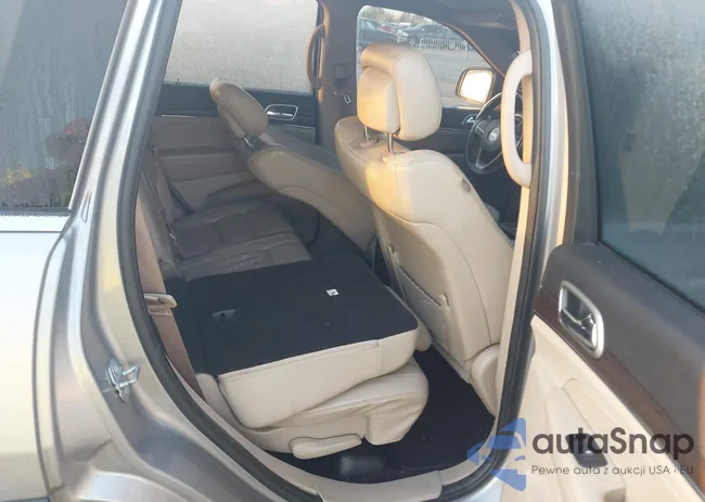 1C4RJEBG6JC131610: 43523658