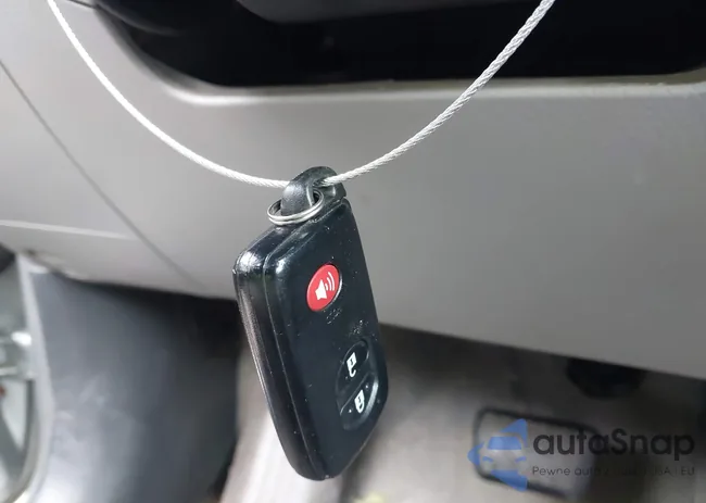 JTMBF31V49D002553: 43523831