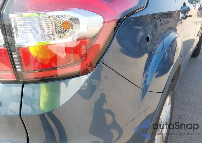 1FMCU0GD9JUC77276: 43523052