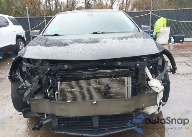 1G1ZB5ST0JF260976: 43523138