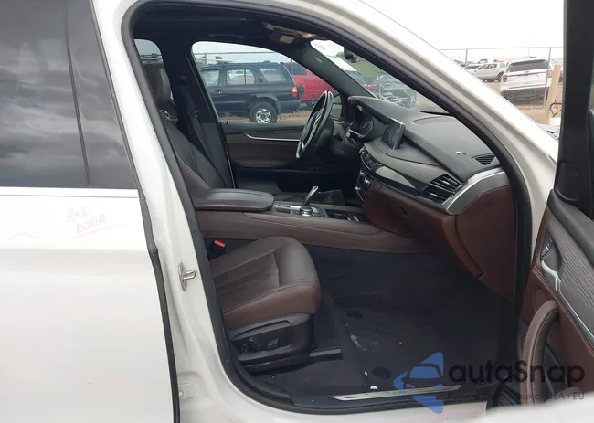 5UXKR2C51H0U20930: 43523140