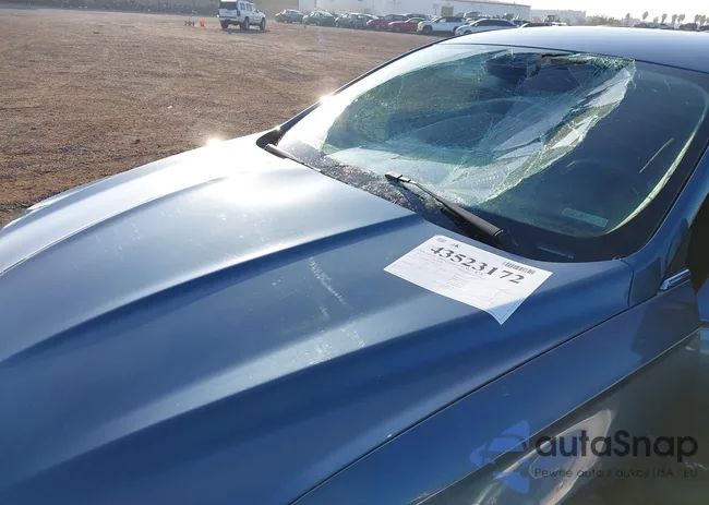 3FA6P0LU5JR120176: 43523172