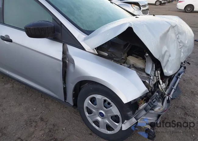 1FADP3E24DL180635: 43523200