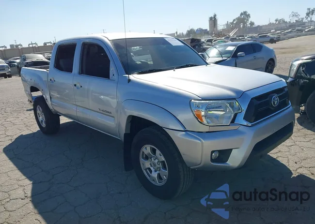 3TMJU4GNXCM134243: 43523240