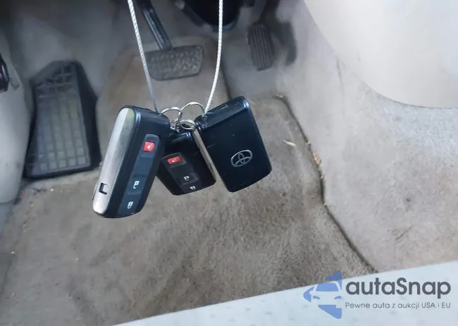 JTDKB20U363201027: 43523257