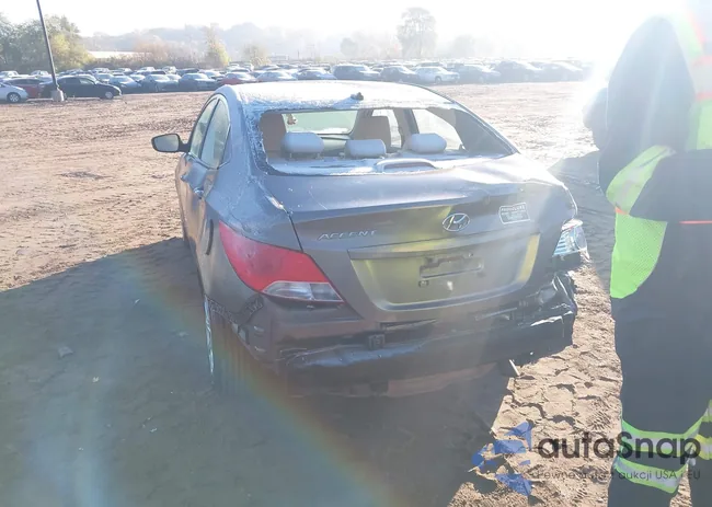 KMHCT4AE8DU424056: 43523265