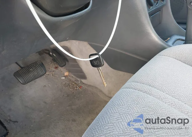 4T1BG22K51U084143: 43523316