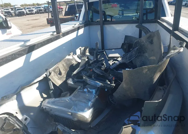 1FDBF2A6XMEC76342: 43524418