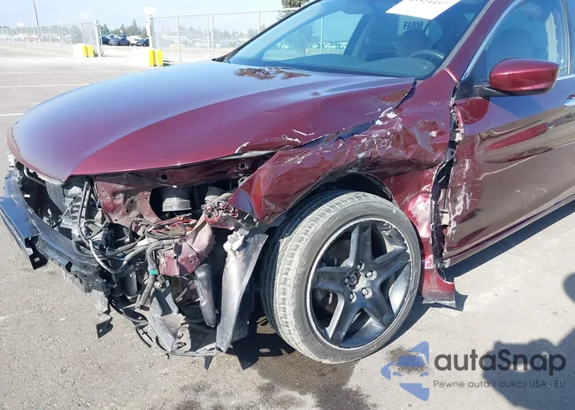 1HGCR2F30FA046299: 43524457