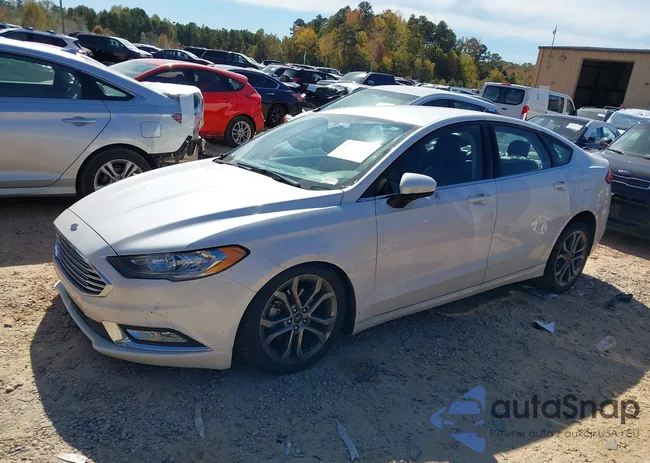 3FA6P0HD2HR332634: 43524528