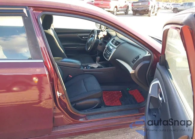 1N4AL3AP5GN350431: 43524552