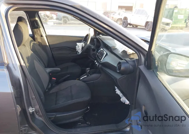 3N1CP5BV1LL564149: 43524600