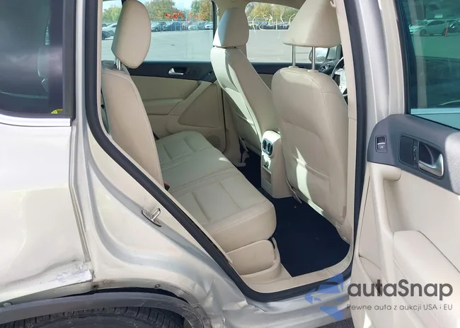 WVGAV3AX9DW570628: 43524637