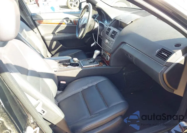 WDDGF5EB5BA522825: 43524661