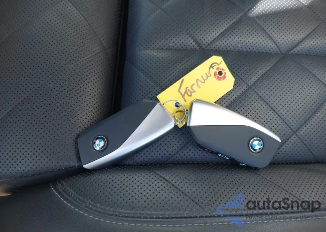 5UX23EU03R9T52973: 43524700