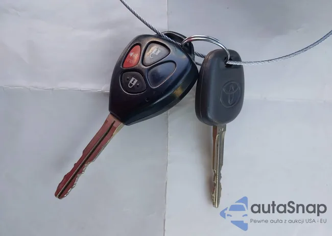 2T3BF4DV2CW205257: 43524729