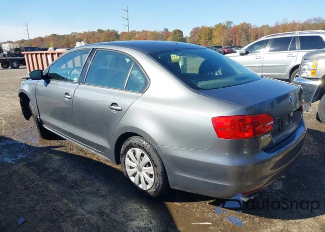 3VW2K7AJ4BM068513: 43524739