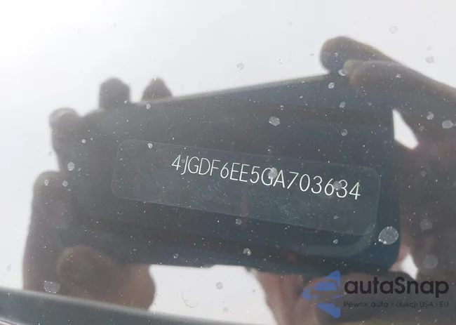 4JGDF6EE5GA703634: 43524745
