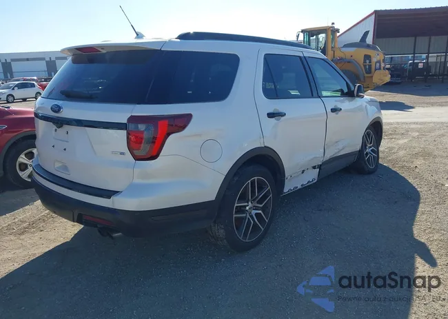 1FM5K8GT1JGC56960: 43524751