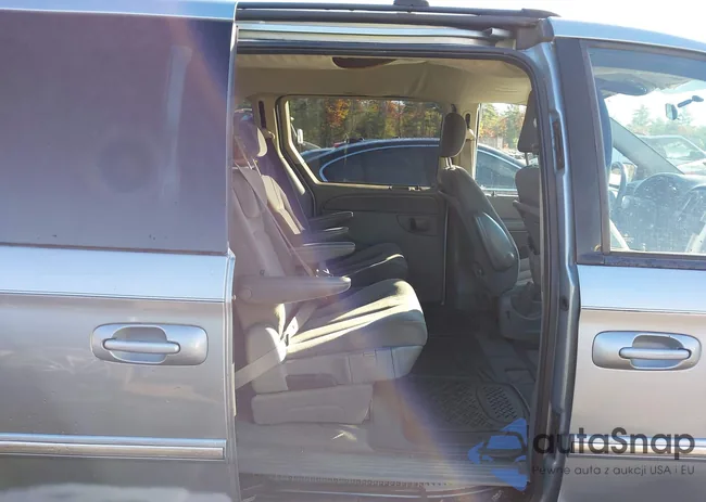 2A4GP54L06R660074: 43524861