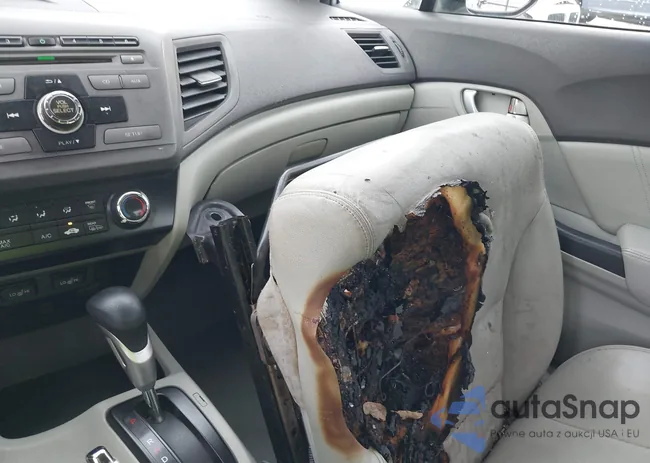 2HGFB2F99CH503811: 43524903