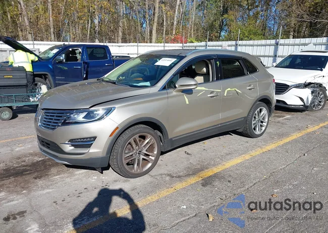 5LMTJ2AH1FUJ37145: 43524041