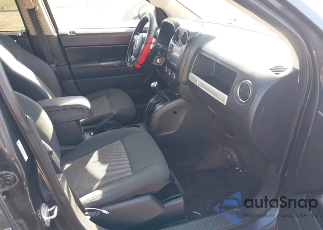 1C4NJDBB9ED749260: 43524178