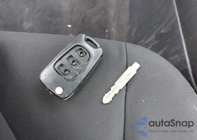 KNDJT2A64D7501142: 43524331