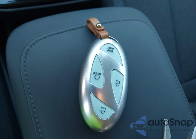 7YAKM4DB6SY021285: 43524366